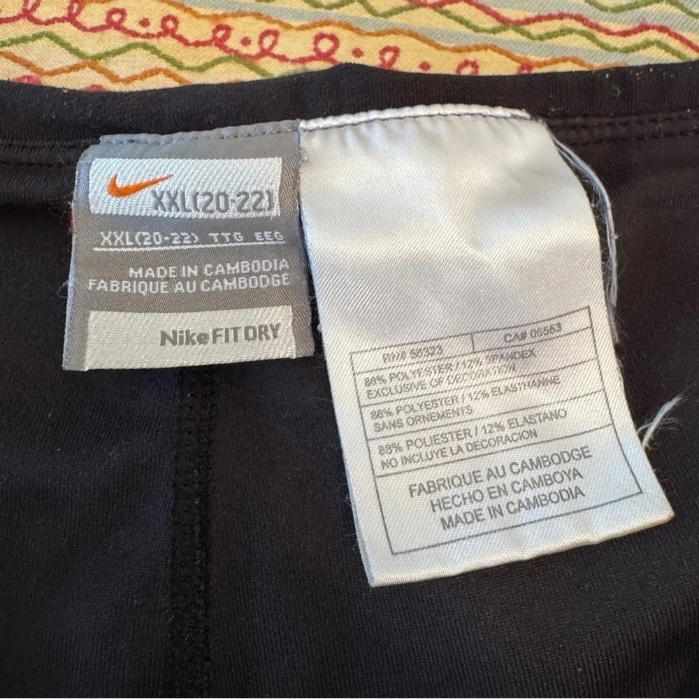 Nike Dry Fit  Skort/Skirt Elegant Black Size XXL (20-22)
